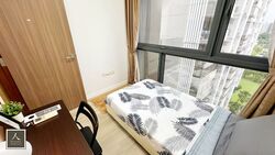 The Lakefront Residences (D22), Condominium #553100341